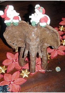 "Dali02 - éléphant alscienne" reconverti en Elephant de noël